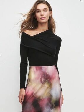 NWT Favorite Daughter Charmed Top